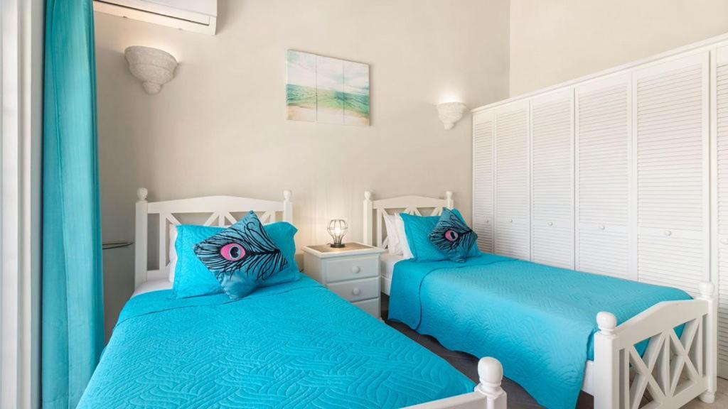 Nanpa, Luxury Family Three Bed Villa, St James West Coast, Private Pool 圣詹姆斯 外观 照片